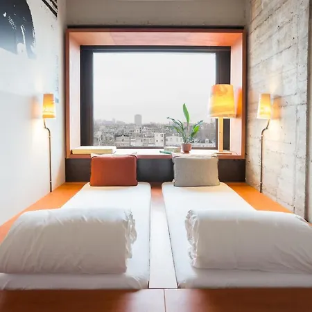 Volkshotel Hotel 3*