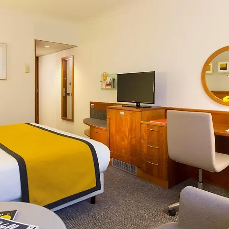 Holiday Inn Amsterdam 4*