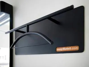 Easyhotel Centre South Hotel 2*