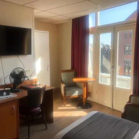 Delta City Center Hotel