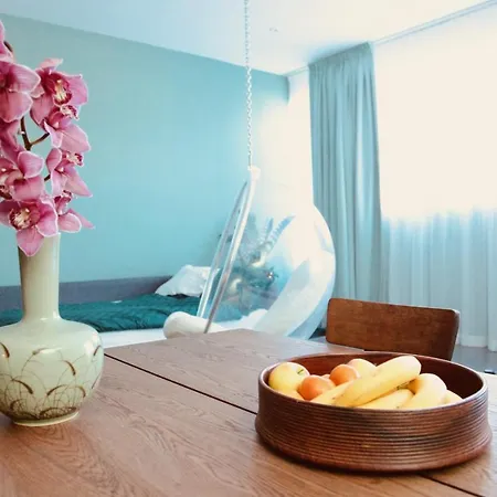 Bed and breakfast Private - Free Parking