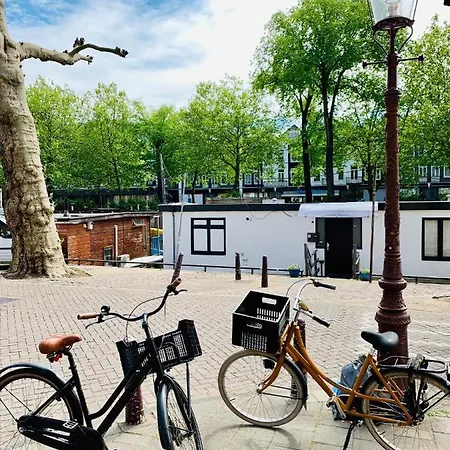 Bed & Breakfast Amsterdam-Houseboat-Amstel *