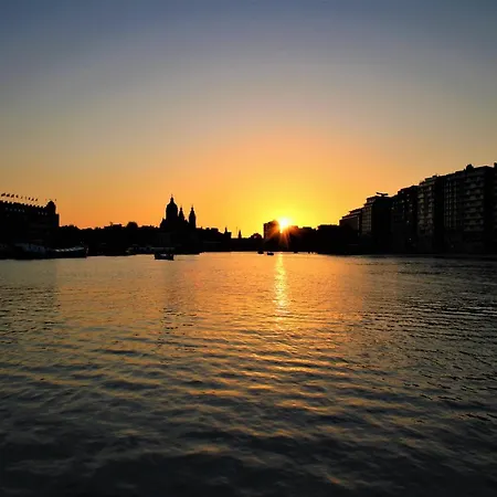 Nova Amsterdam