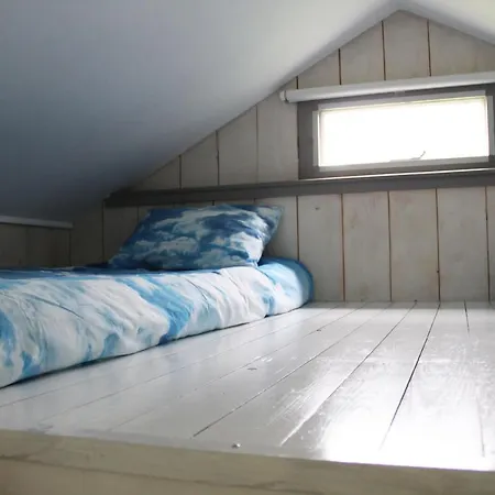 Bed And * Amsterdam