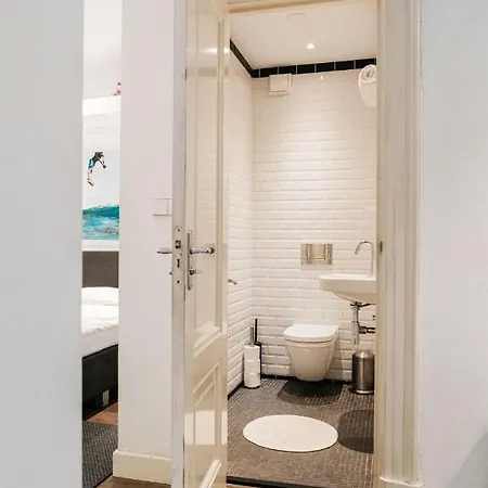 Bed & Breakfast Spui In Center 2*