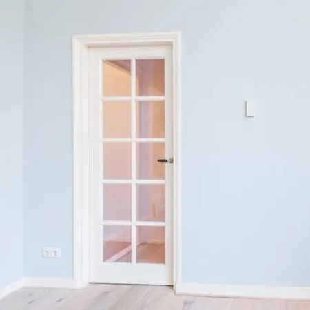 Hip Split Level On The Ground Floor Apartment *