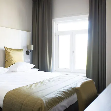 Apple Hotel 3*