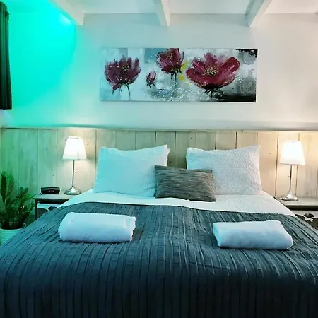 Amsterdam Home Guest house *