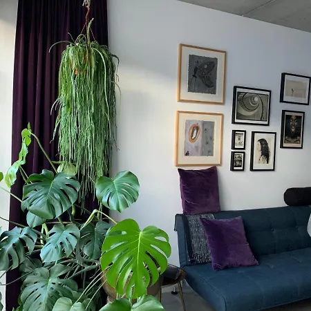 Chez Odette - Free Bikes & Private Car Parking *