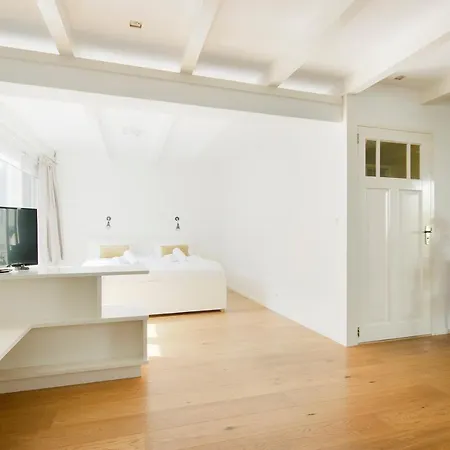 Alley Apartment Amsterdam