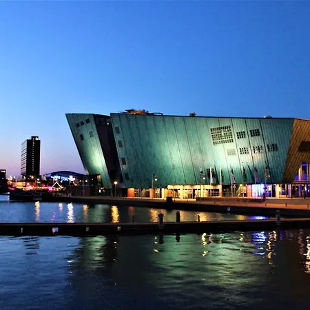 Amicitia 2* Amsterdam