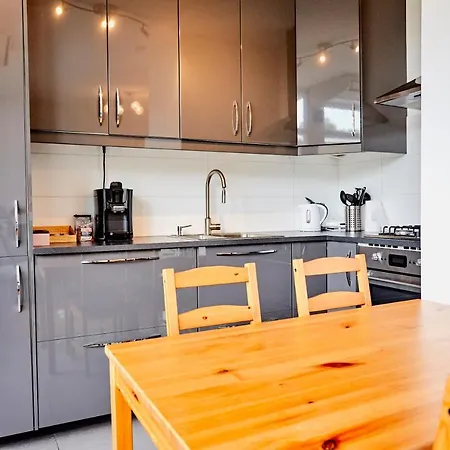 Treehouse B&B Duivendrecht