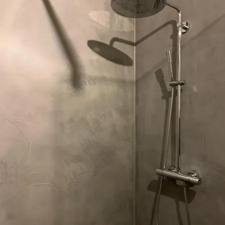 Chez Odette - Free Bikes & Private Car Parking Homestay Amsterdam