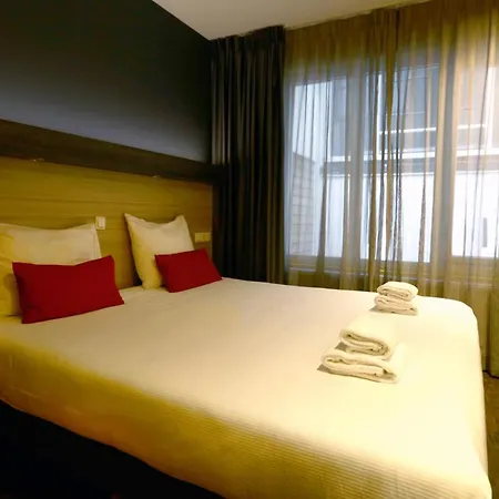 City Hotel Amsterdam Hotel 3*