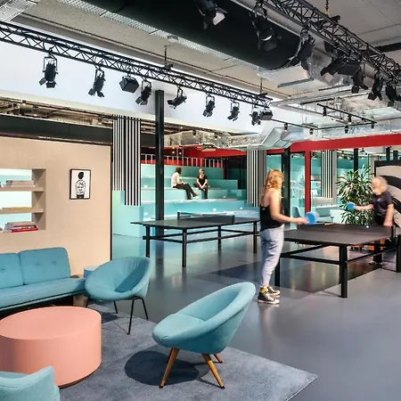 The Social Hub 4* Amsterdam