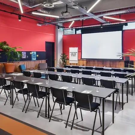 The Social Hub Hotel