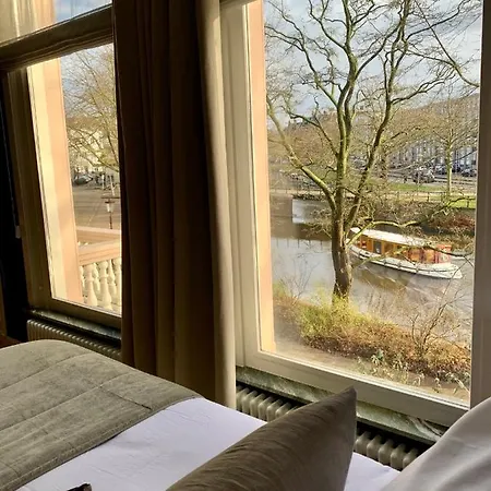 Frühstückspension Spinoza 4*