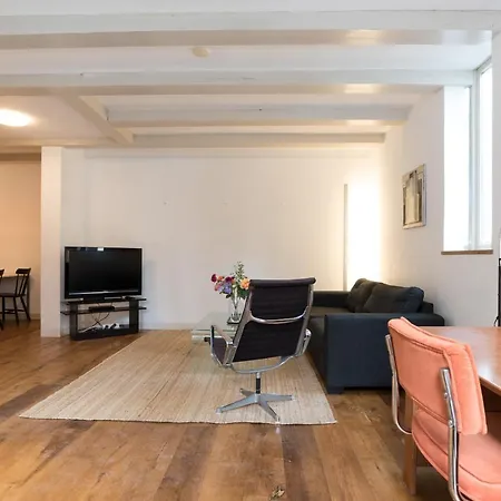 Kloveniers Homestay *