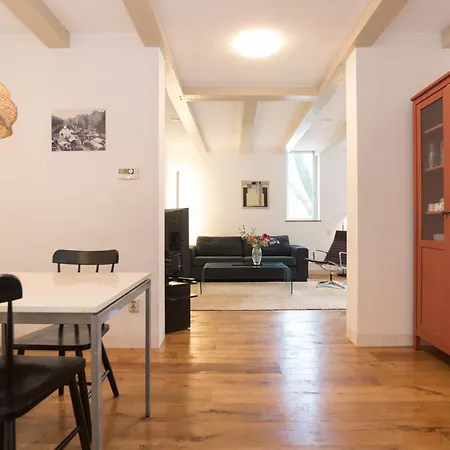 Homestay Kloveniers Amsterdam