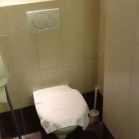 Max Hotel