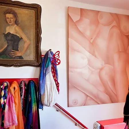 فندق مبيت وإفطار Xaviera's أمستردام