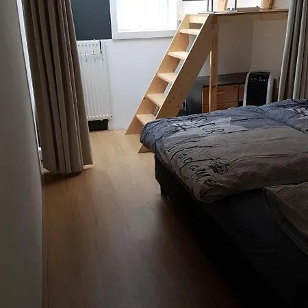 Vakantiehuis Whole Building For Yourself