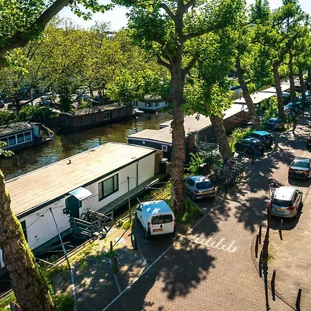 Amsterdam-Houseboat-Amstel * Amsterdam