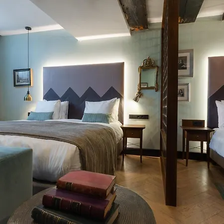 Hotel The Hendrick's 4*