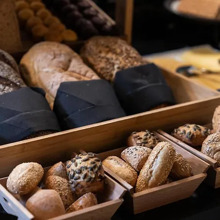 Catalonia Vondel 4* Amsterdam
