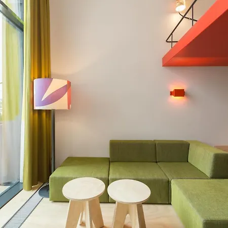 Volkshotel Hotel 3*