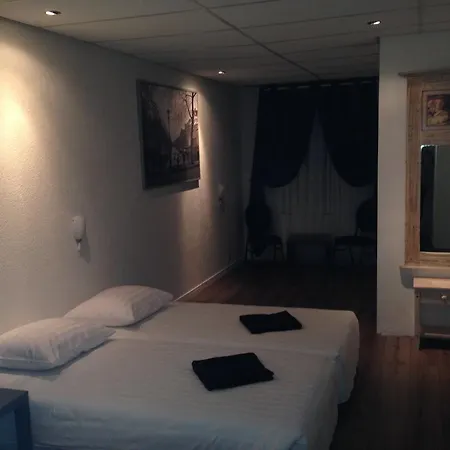Hotel Budget Barbacan Amsterdam