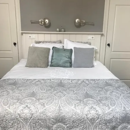 Bed & Breakfast Diemerbrug * Diemen