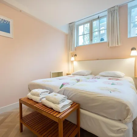 Bloembed 3* Amsterdam
