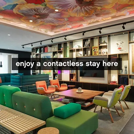 Citizenm Amstel 4*