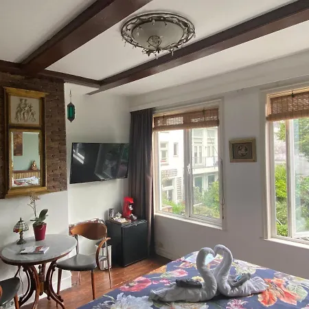 Bed & Breakfast Barangay