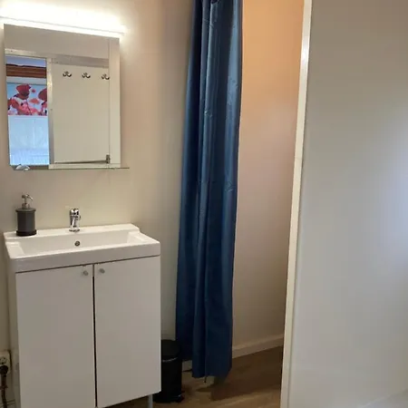 Bed & Breakfast Zunderdorp 2*