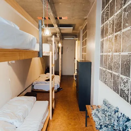 Hostel Clinkmama