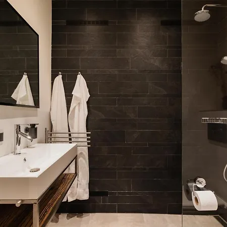 Leidse Square 5 Star Luxury 4*