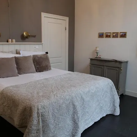 Bed & Breakfast Diemerbrug Bed & Breakfast