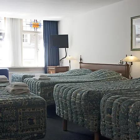 Отель Hendrik 3*