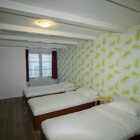 Hotel&bar Royal Taste *