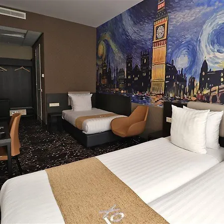 Gogh Hotel