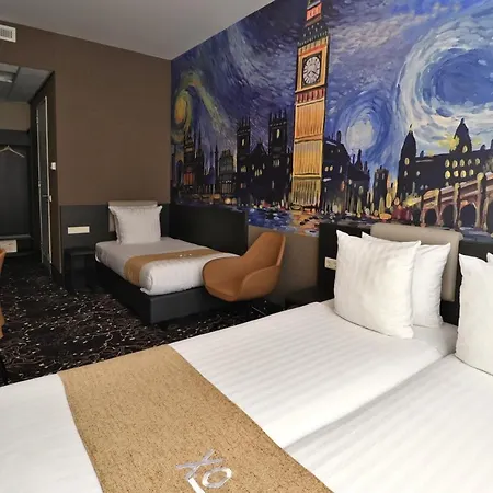 Hotel Gogh
