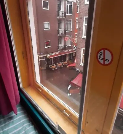 Michelle, Not For Parties, Not A Hotel, With Shared Bathroom, No Kitchen * 암스테르담