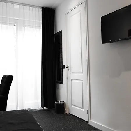 Sara's Boutique 3* Amsterdam