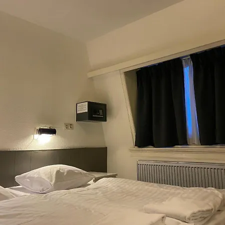 Ξενοδοχείο City Hotel 2*
