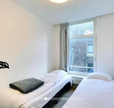 Luxurious Canalview Apt With Patio Centre