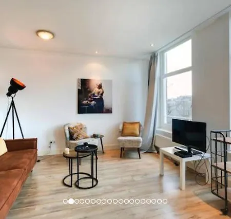Luxurious Canalview Apt With Patio Centre * Amsterdam