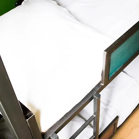 Hostel Onefam Amstel