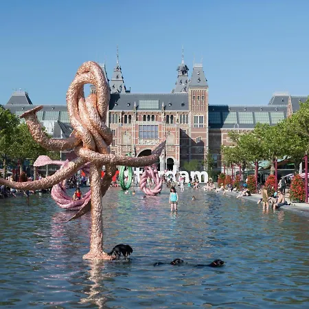 Crown Amsterdam